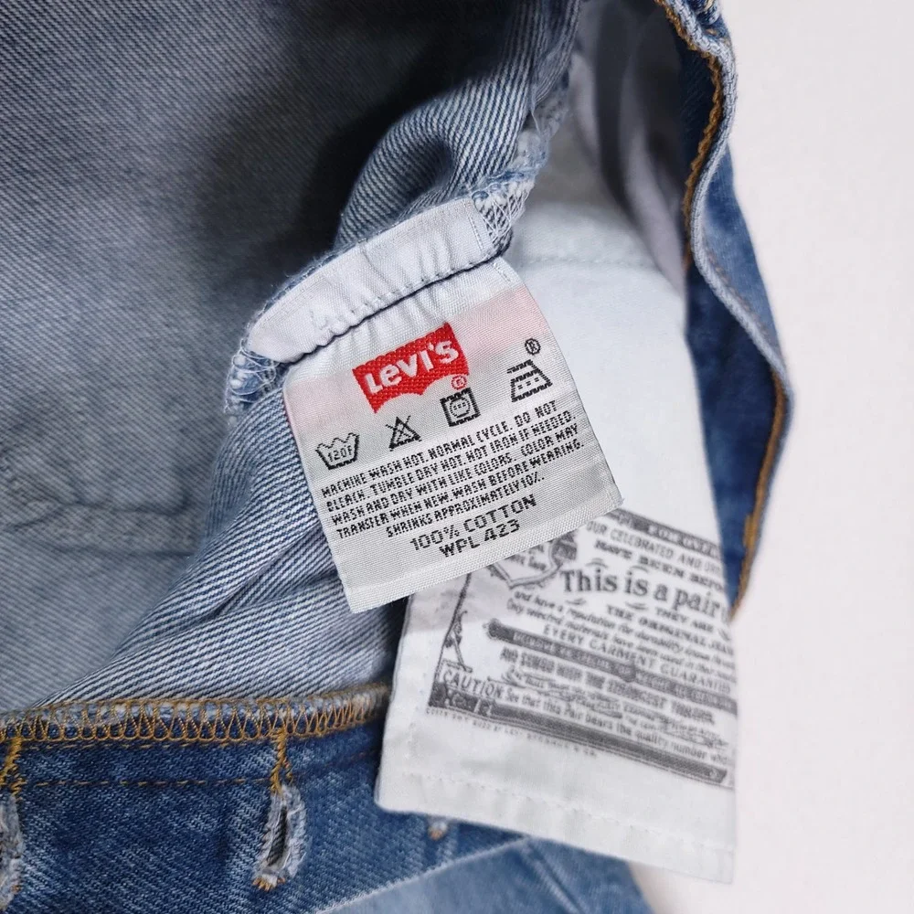 Vintage Levis 501 Original Fit Mens Jeans 34x28 Medium Wash Blue Denim Y2K